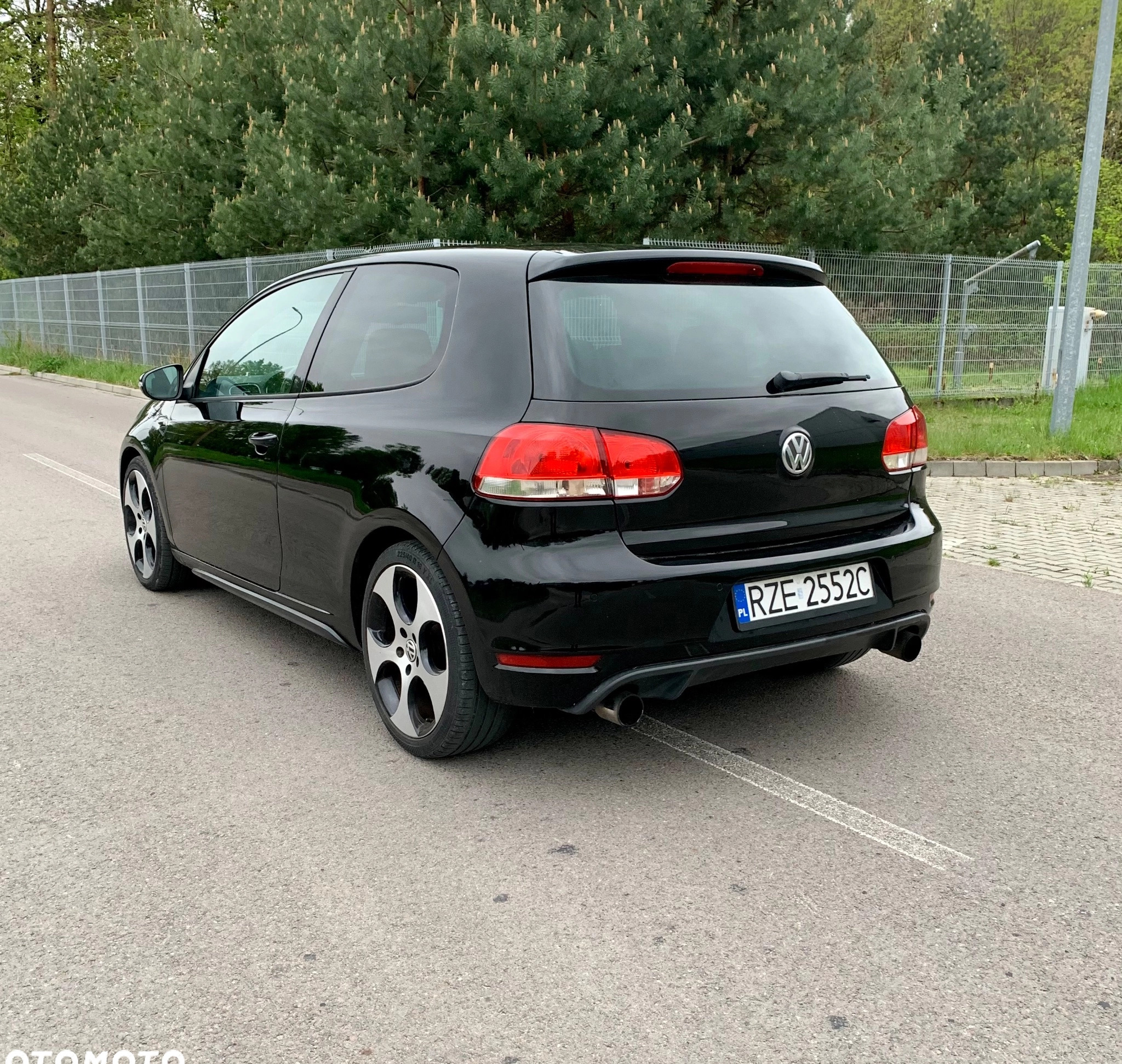 Volkswagen Golf cena 35400 przebieg: 165000, rok produkcji 2009 z Reszel małe 106